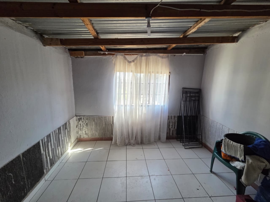 5 Bedroom Property for Sale in Rocklands Free State